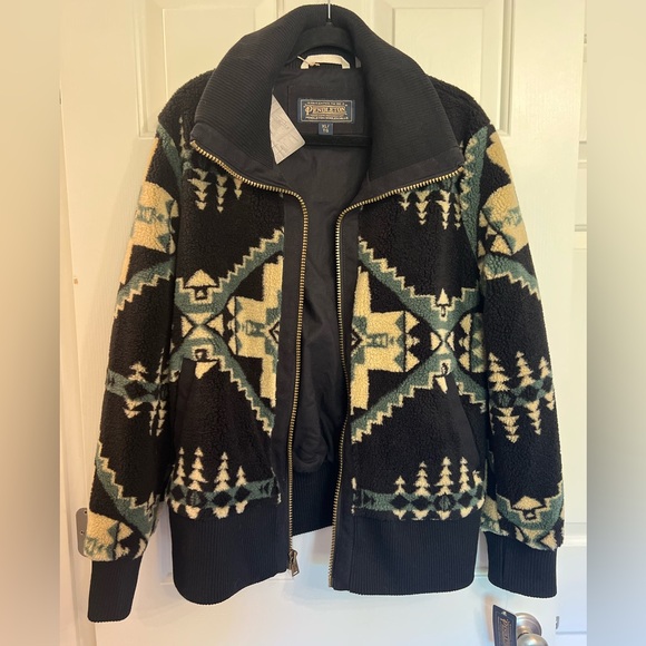 Pendleton Jackets & Blazers - Pendleton Women’s “Foxglove Range” Geometric Fleece Bomber Jacket